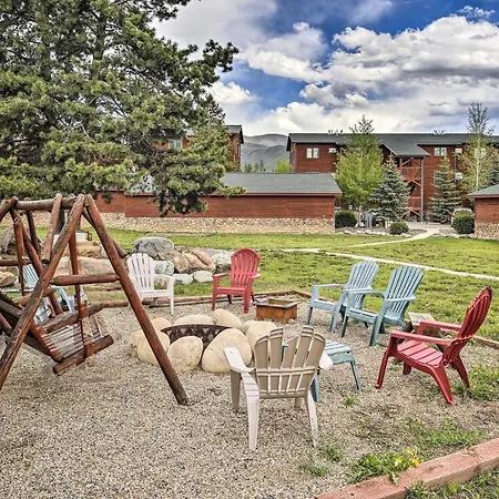 Mountain-View Condo With Deck Walk To Grand Lake